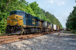 CSX  leads L795 (Waycross to Jacksonville turn) north at Kings Road 